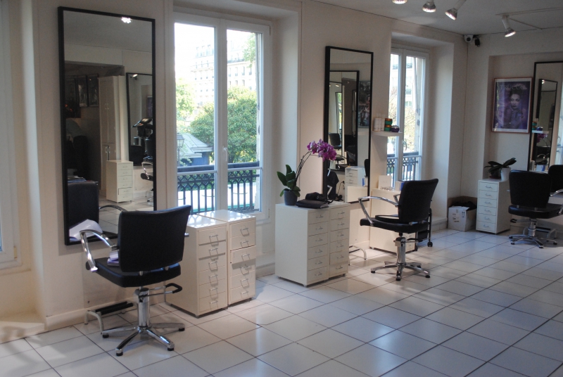 coiffure-CIPIERES-min_floor-home-office-property-living-room-room-781228-pxhere.com